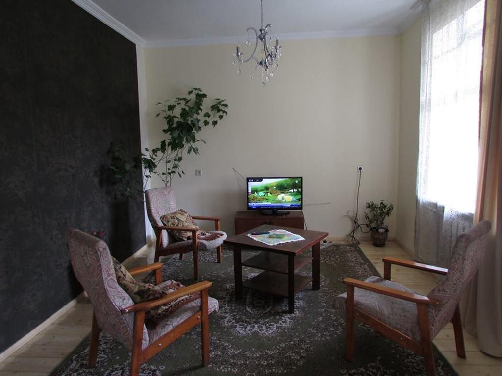 Red Stone Guest House Kazbegi Oda fotoğraf